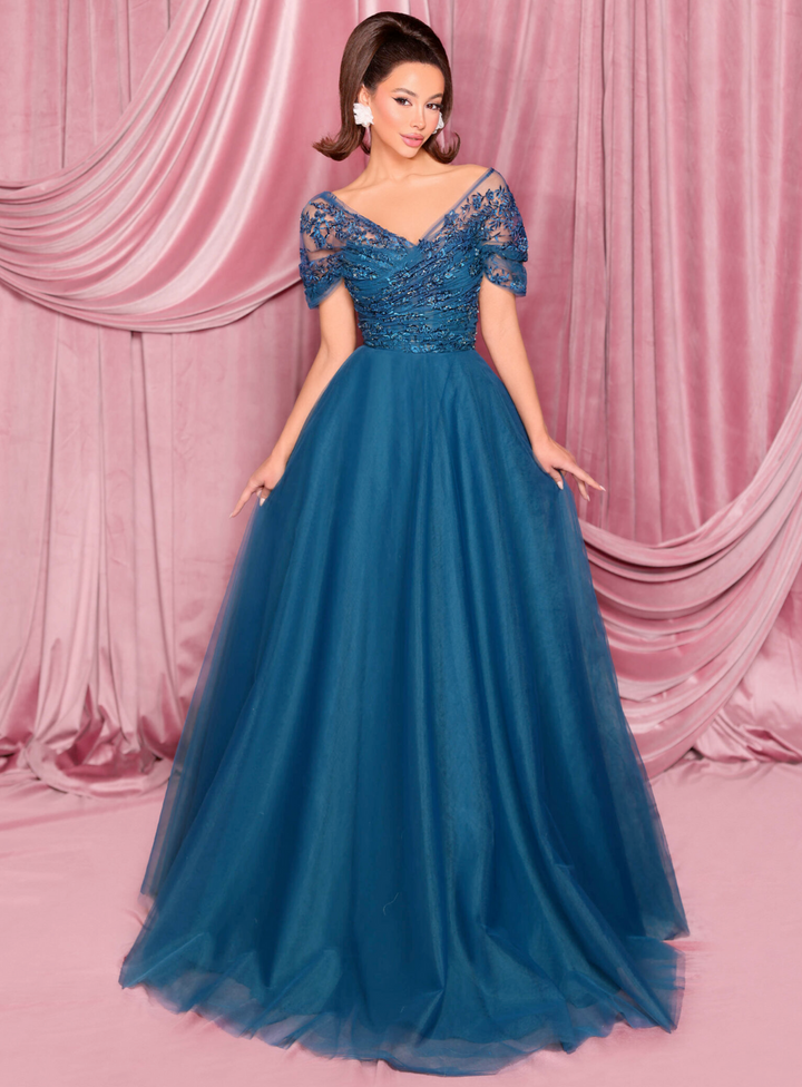 Nikki Gown NC3033 by Nicoletta