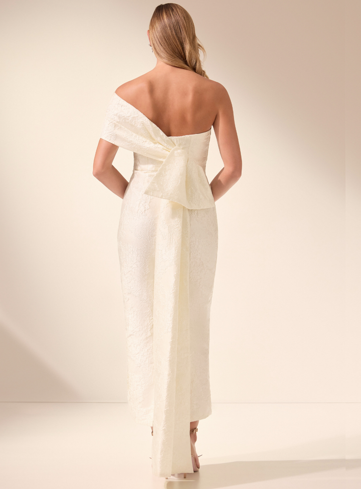 Exclusive Ivory Amyilya Off Shoulder Maxi