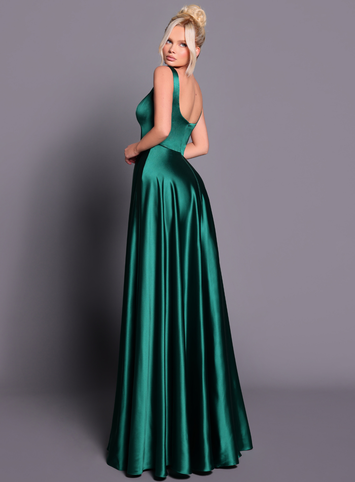 Lennox Dress NBM2018 by Nicoletta