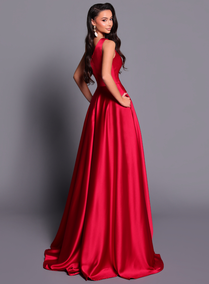 Isla Gown NBM2023 by Nicoletta