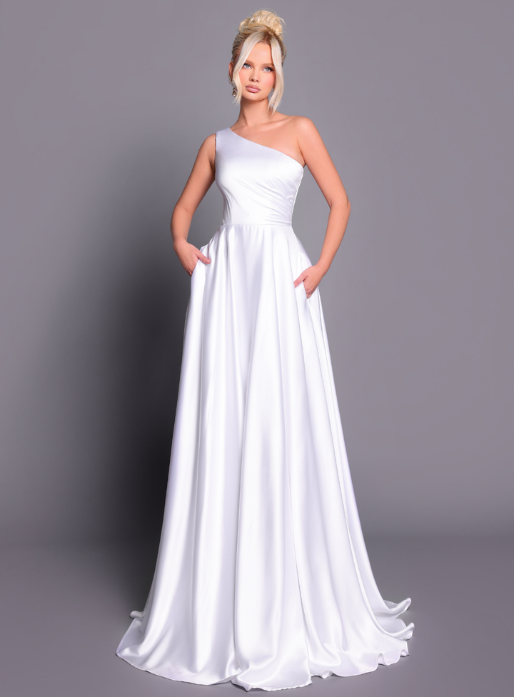 Isla Gown NBM2023 by Nicoletta