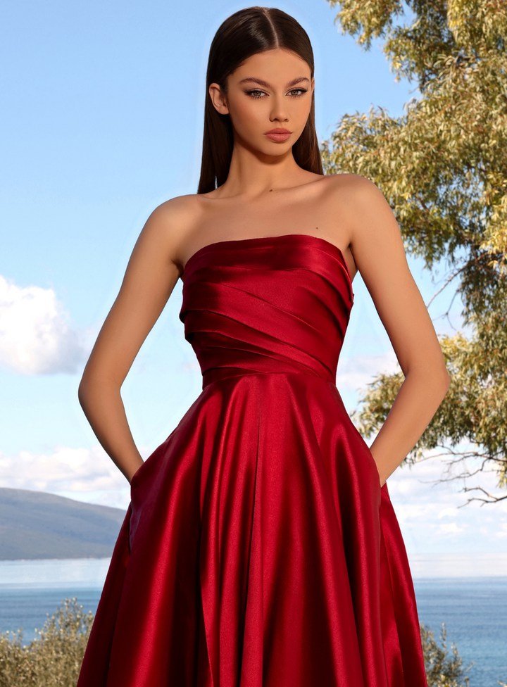 Cassandra Dress NC2025 by Nicoletta
