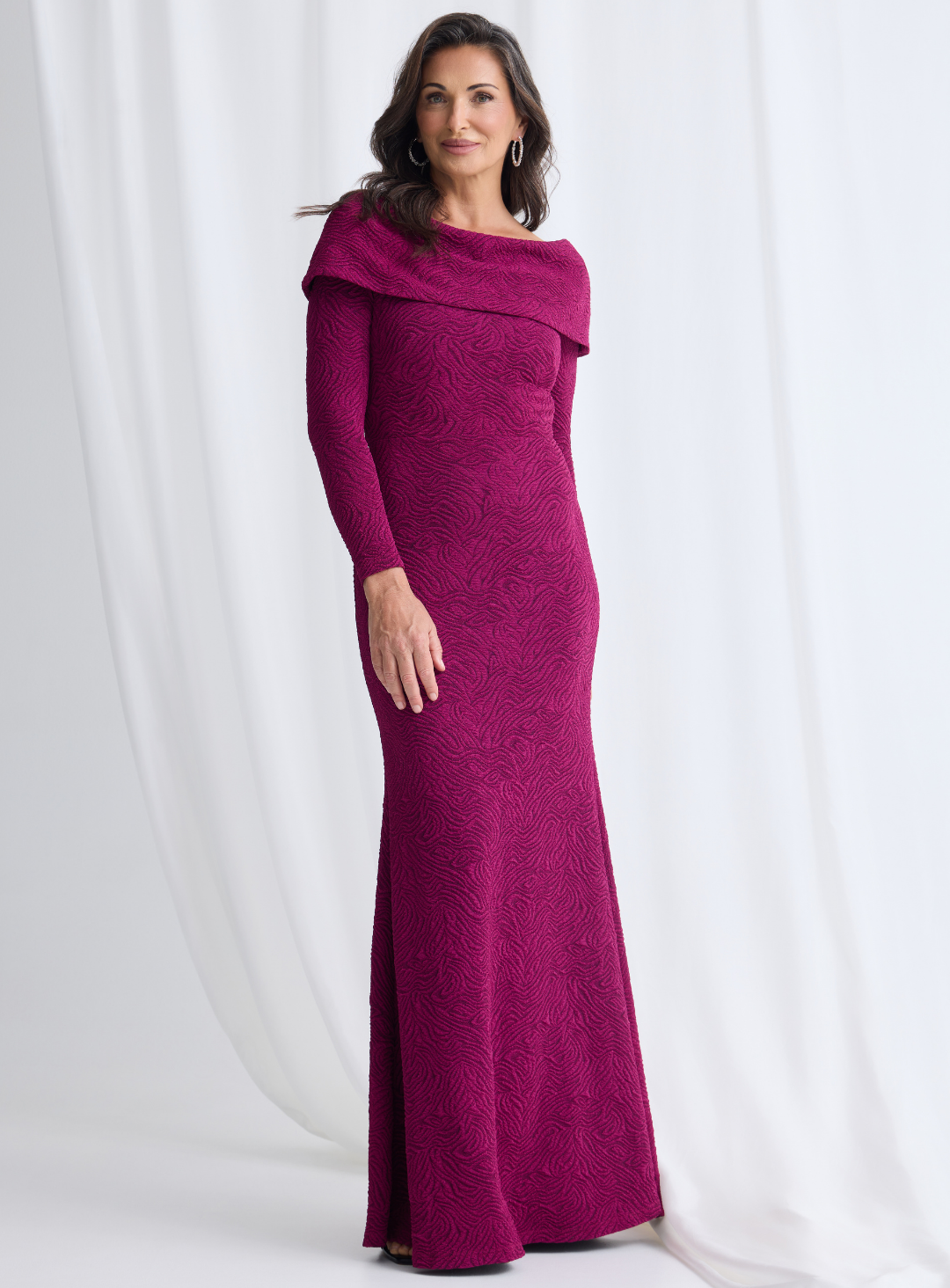 Phoebe Dress With Sleeves