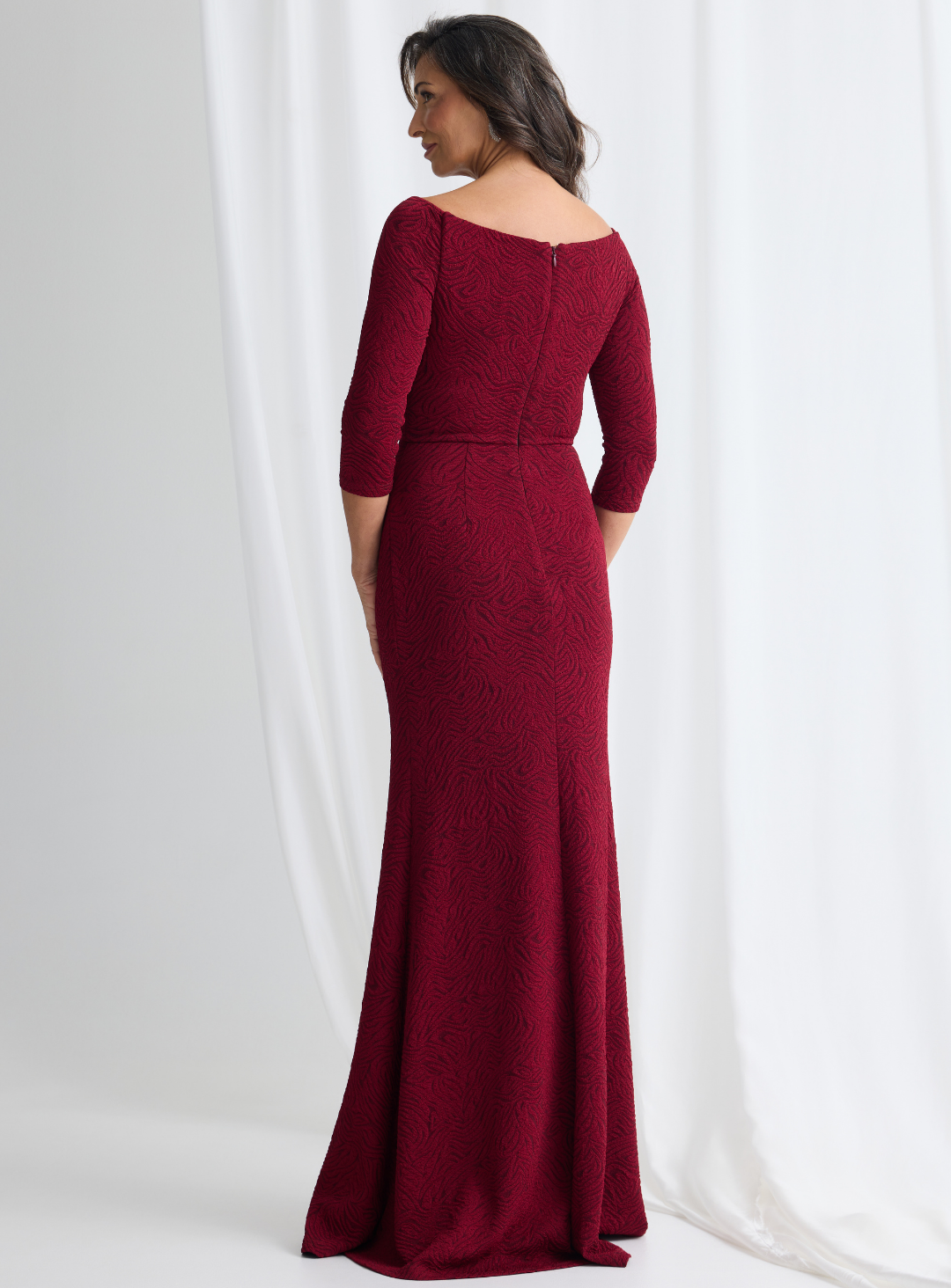 Vianne Sleeved Gown