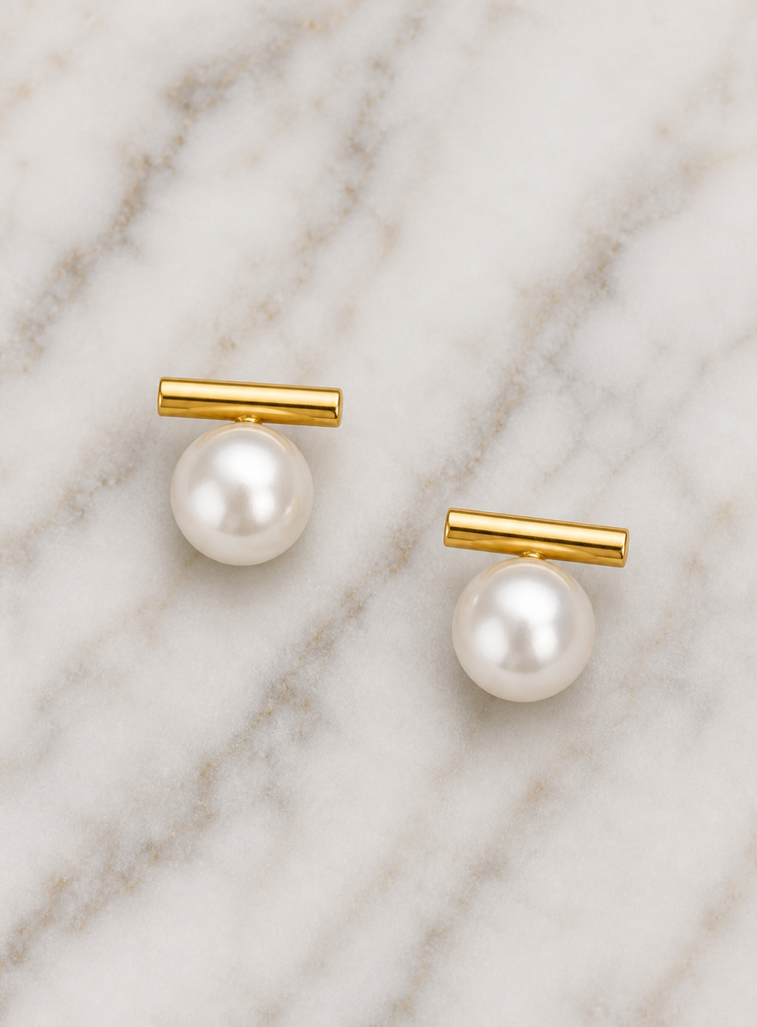 Fiora Earrings