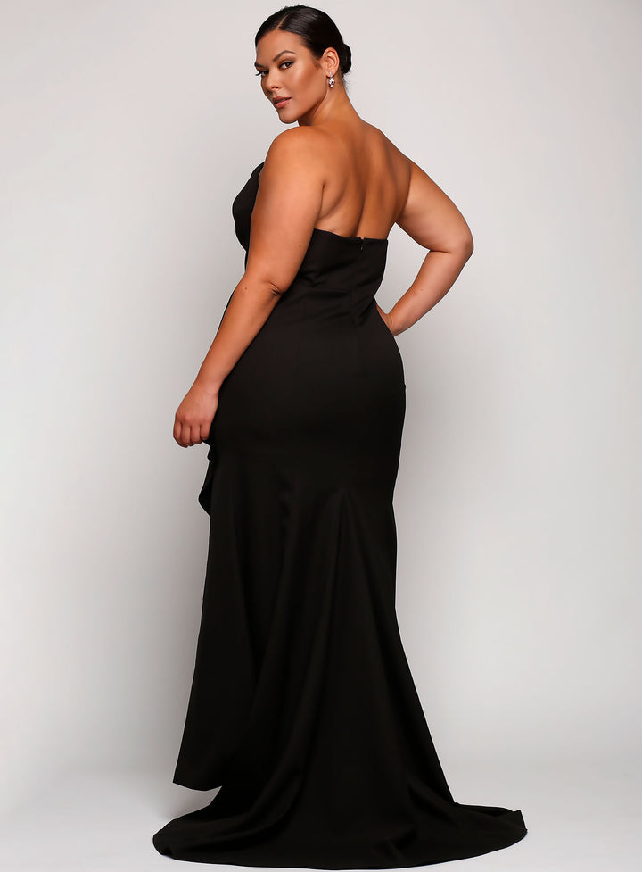 Stellina Gown With Train - Made to Order