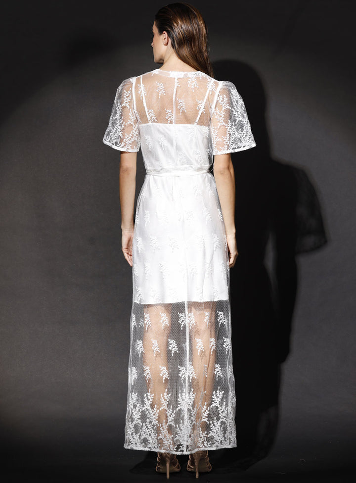 Layla Lace Short Sleeve Robe