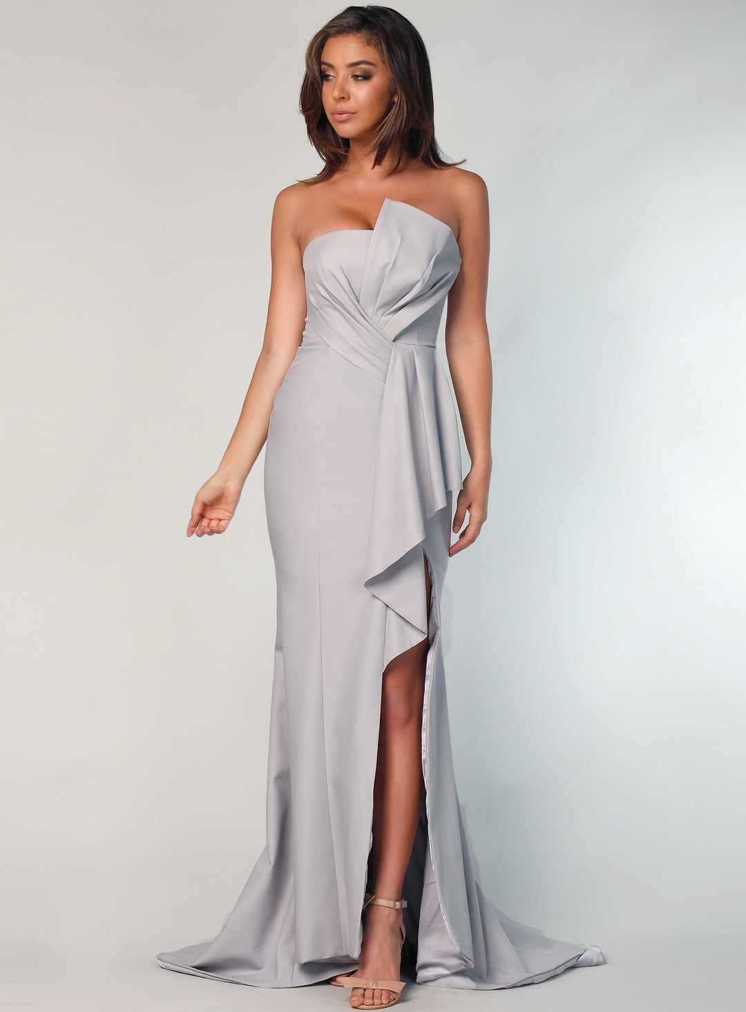 Stellina Gown With Train